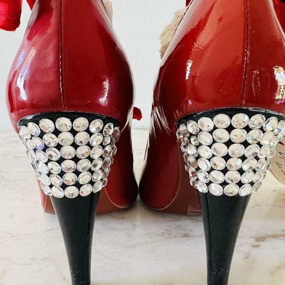 2010 LANVIN x H&M Red Patent Leather Ribbon Rhinestone Heel Pumps - EUR 37 /US 6 - Picture 7 of 11